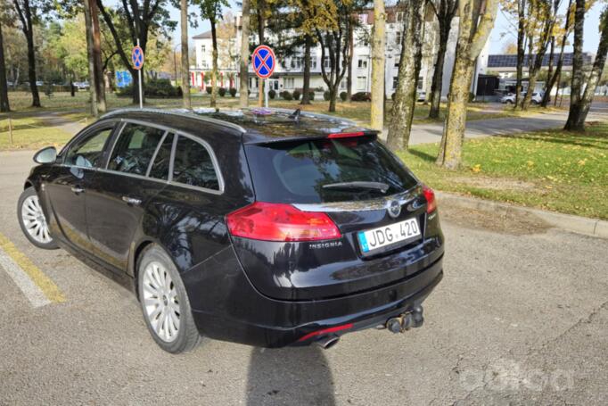 Opel Insignia A Sports Tourer wagon 5-doors