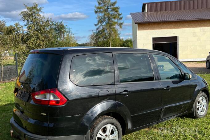 Ford Galaxy 2 generation Minivan