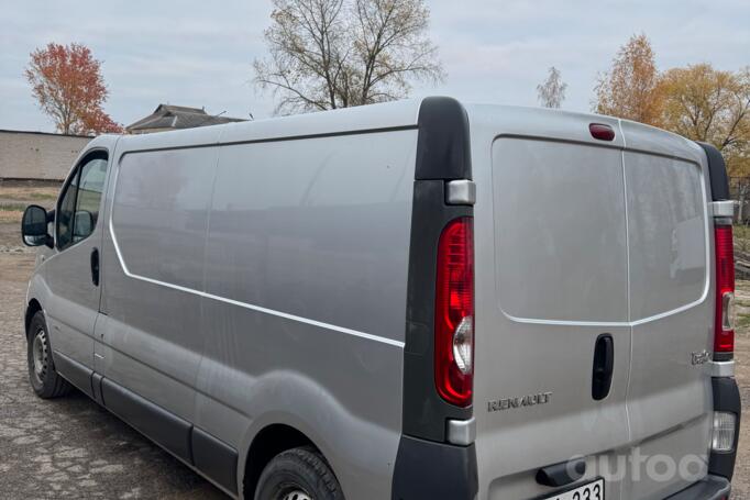 Renault Trafic 2 generation [restyling] Minivan