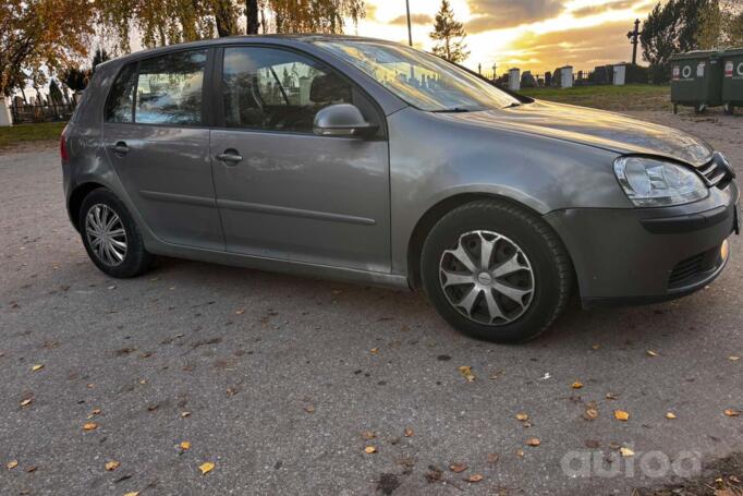 Volkswagen Golf 5 generation Hatchback 5-doors