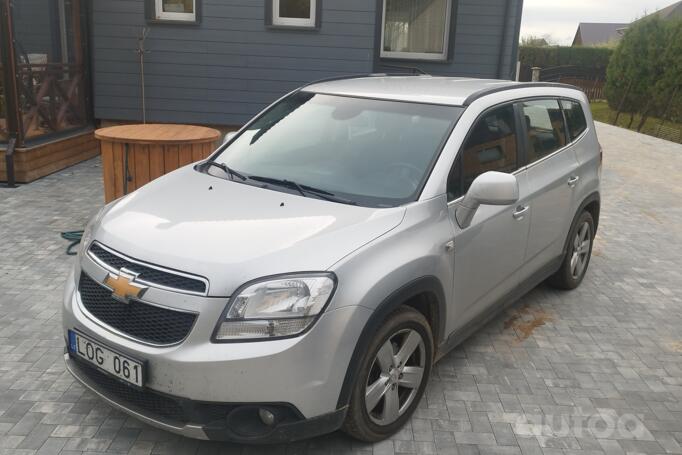 Chevrolet Orlando 1 generation Minivan