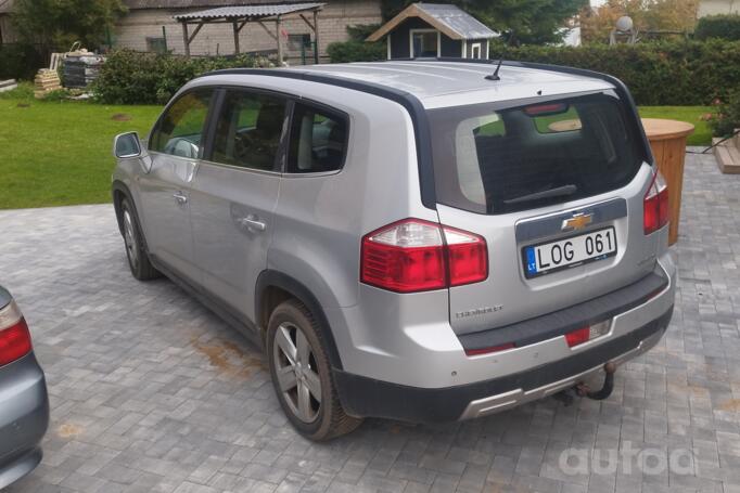 Chevrolet Orlando 1 generation Minivan