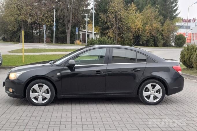 Chevrolet Cruze J300 Sedan