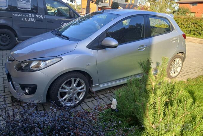 Mazda 2 DE Hatchback 5-doors