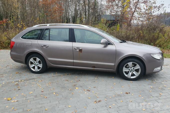 Skoda Superb 2 generation Combi wagon