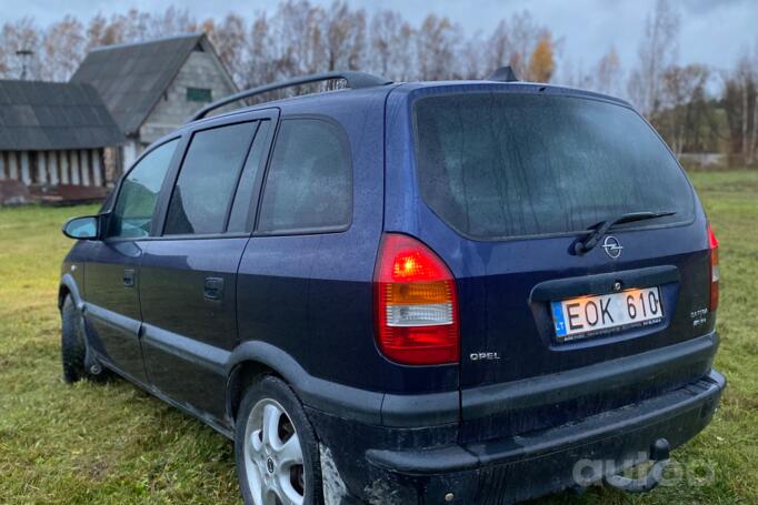 Opel Zafira A Minivan 5-doors