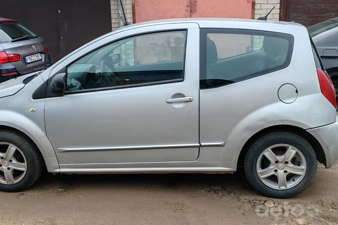 Citroen C2 1 generation Hatchback