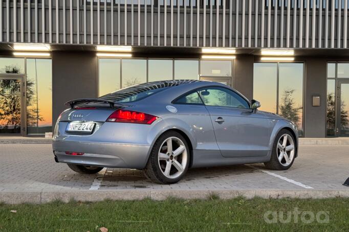 Audi TT 8J Coupe