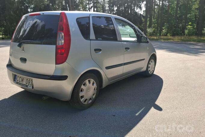 Mitsubishi Colt 6 generation