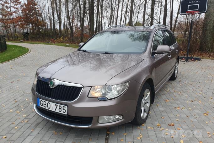 Skoda Superb 2 generation Combi wagon