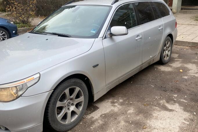 BMW 5 Series E60/E61 Touring wagon