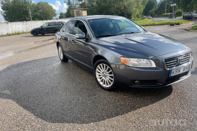 Volvo S80 2 generation Sedan