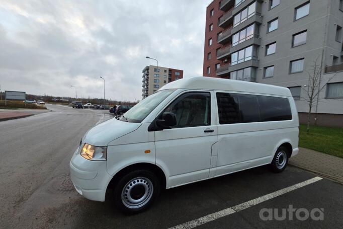 Volkswagen Transporter T5 Minivan 4-doors