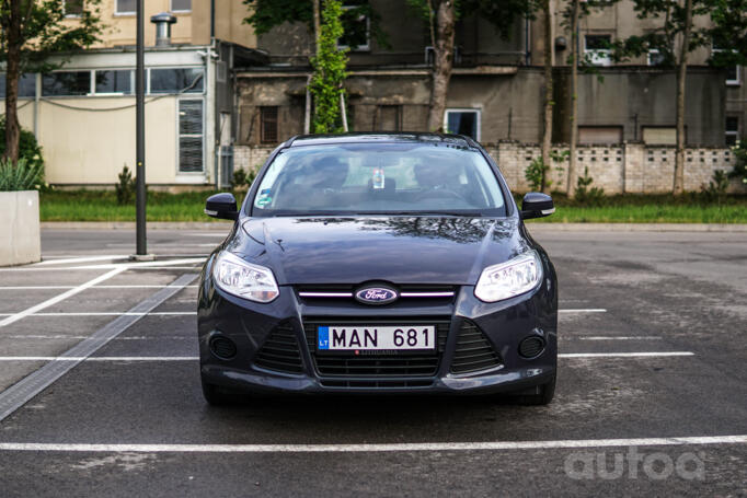 Ford Focus 3 generation Hatchback 5-doors