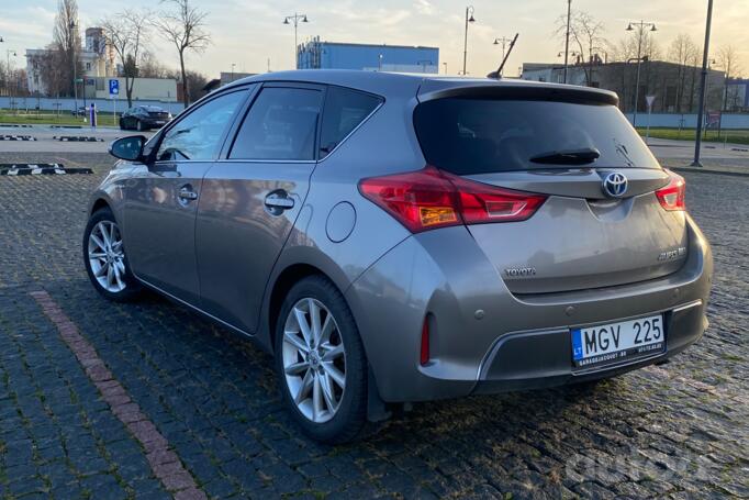 Toyota Auris 2 generation Hatchback 5-doors