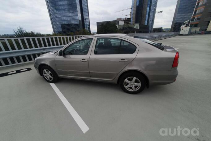 Skoda Octavia 2 generation [restyling] Liftback 5-doors