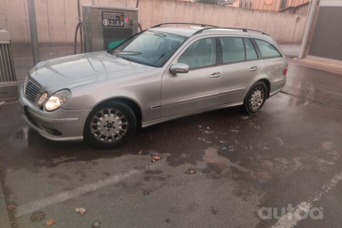 Mercedes-Benz E-Class W211/S211 wagon 5-doors