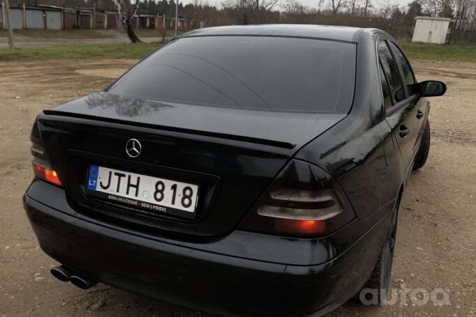 Mercedes-Benz C-Class W203/S203/CL203 Sedan 4-doors