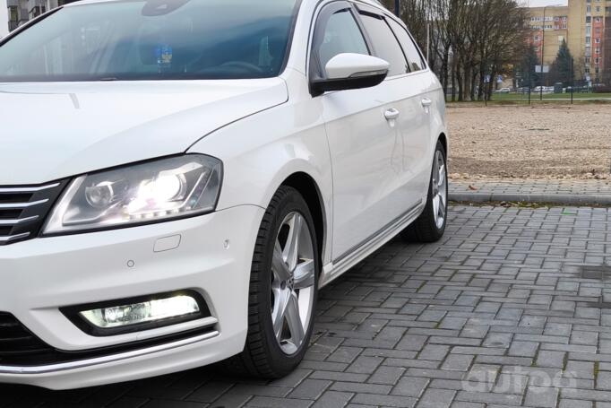 Volkswagen Passat B7 Variant wagon 5-doors