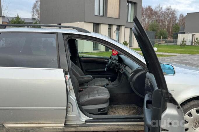 Audi A6 4B/C5 wagon 5-doors