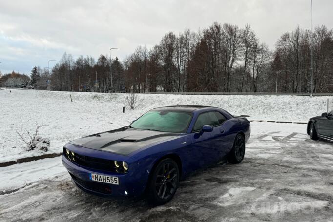 Dodge Challenger 3 generation [2th restyling] Coupe