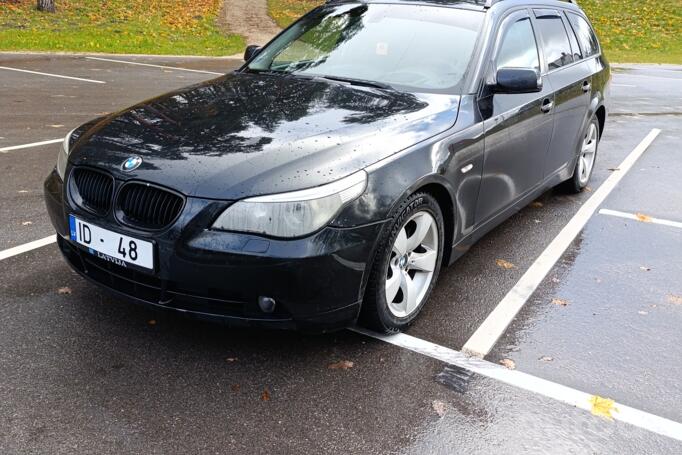 BMW 5 Series E60/E61 Touring wagon