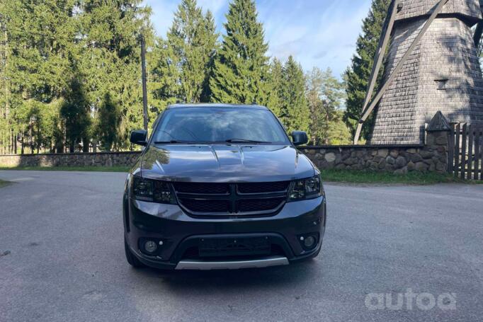 Dodge Journey 1 generation [restyling] Crossover