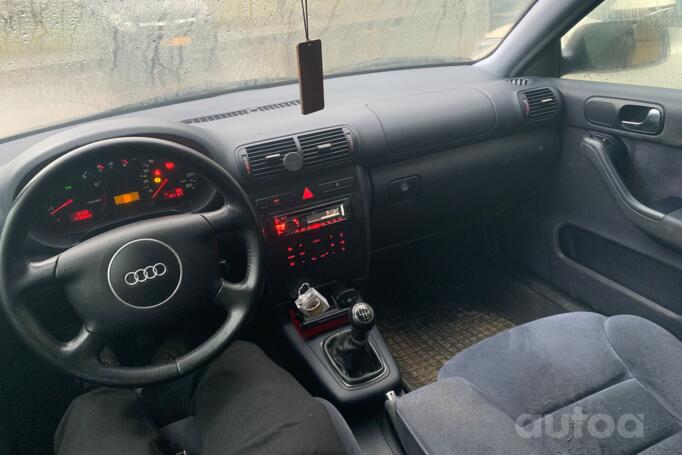 Audi A3 8L [restyling] Hatchback 5-doors