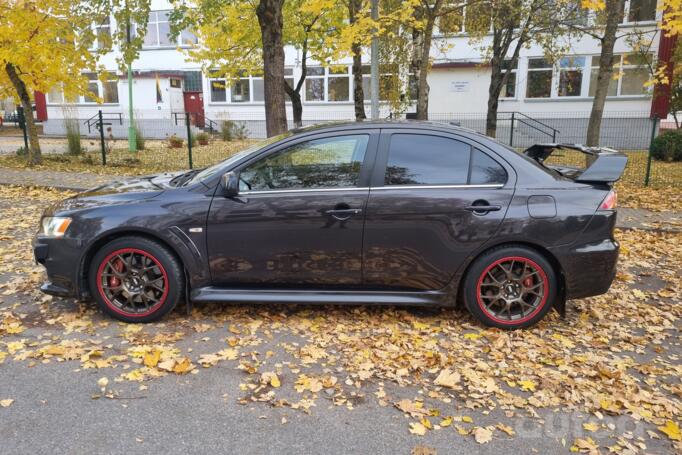 Mitsubishi Lancer Evolution X Sedan 4-doors