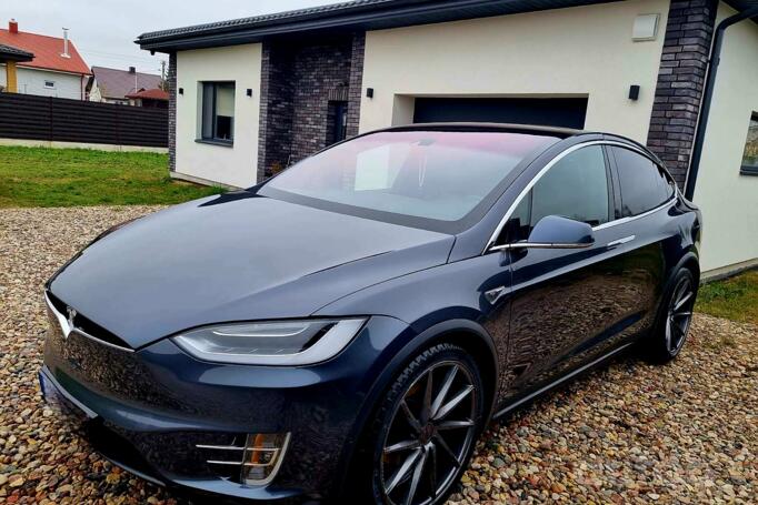 Tesla Model X 1 generation Crossover