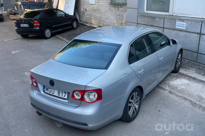 Volkswagen Jetta 5 generation Sedan 4-doors