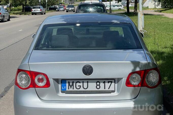 Volkswagen Jetta 5 generation Sedan 4-doors