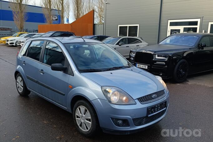 Ford Fiesta 5 generation Hatchback 5-doors