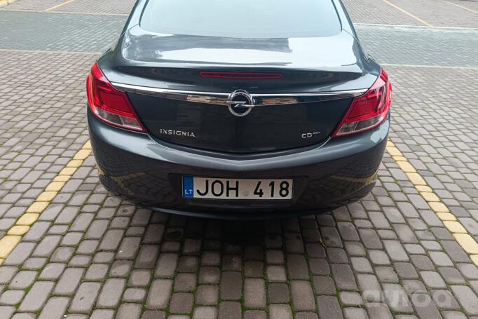 Opel Insignia A Sedan 4-doors