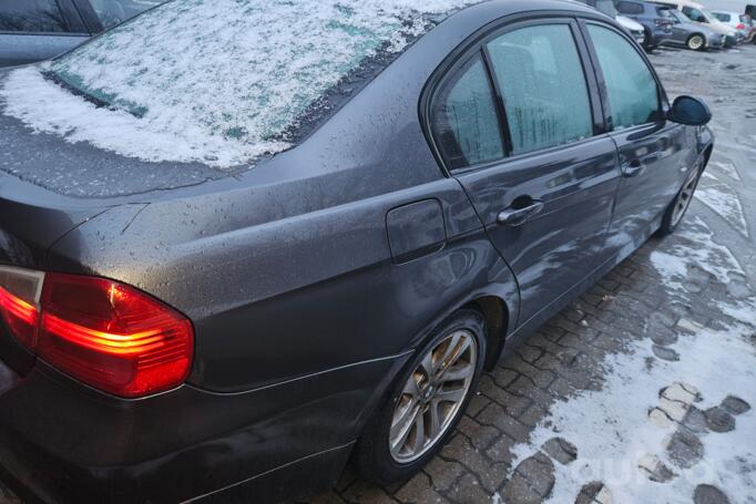 BMW 3 Series E90/E91/E92/E93 Sedan