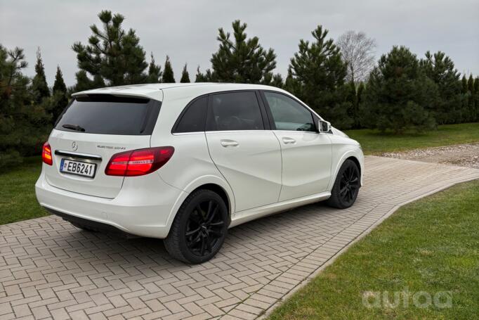 Mercedes-Benz B-Class W246 [restyling] Hatchback