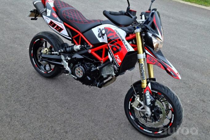 Aprilia SMV