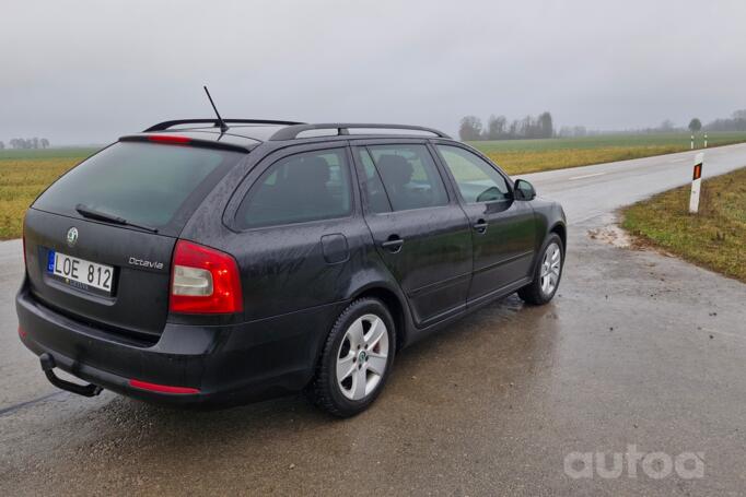 Skoda Octavia 2 generation [restyling] Combi wagon 5-doors