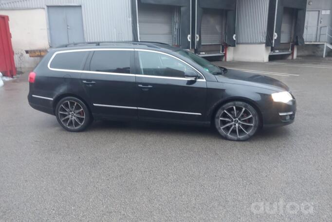 Volkswagen Passat B6 wagon 5-doors