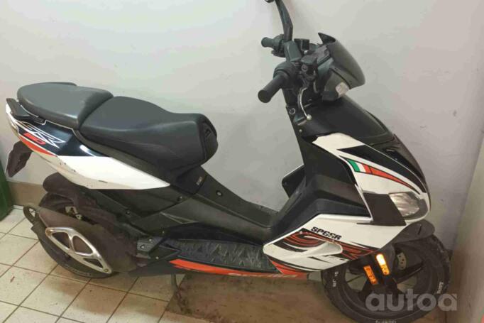 Aprilia SR