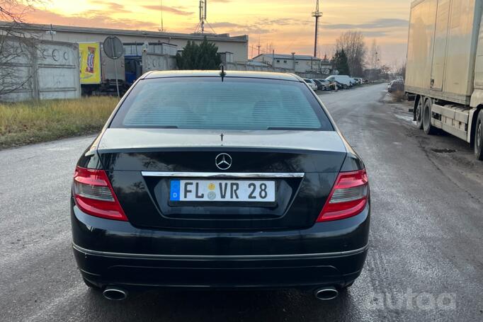 Mercedes-Benz C-Class W204/S204 Sedan 4-doors