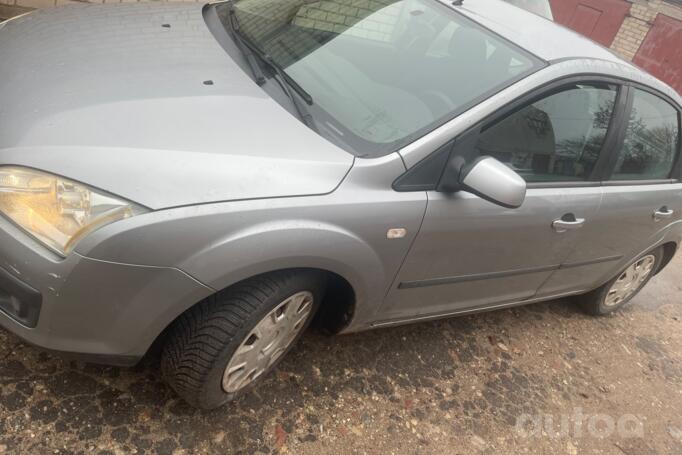 Ford Focus 2 generation Hatchback 5-doors