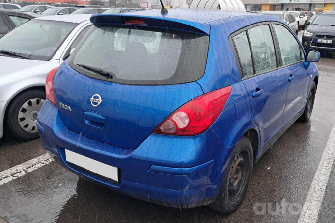 Nissan Tiida C11 [restyling] Hatchback