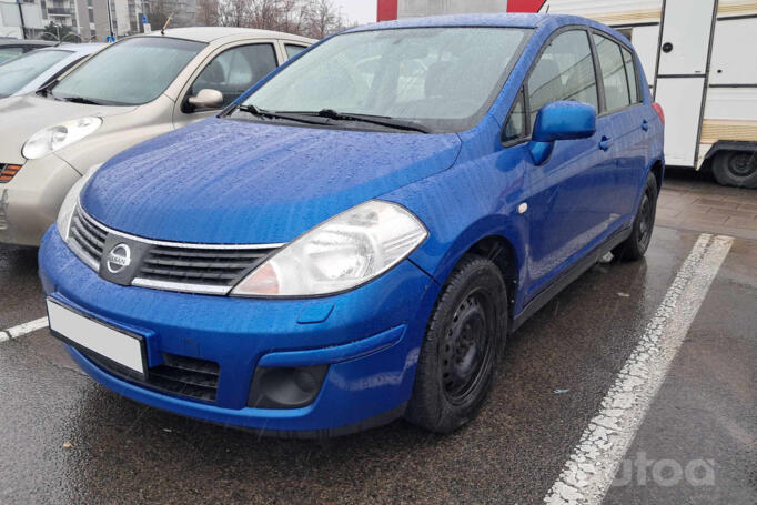 Nissan Tiida C11 [restyling] Hatchback