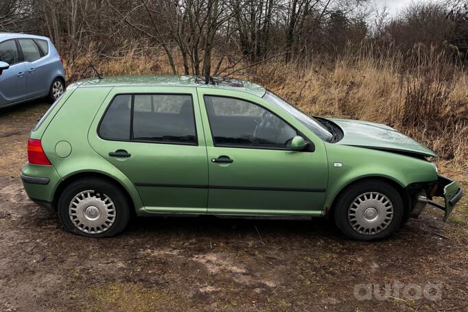 Volkswagen Golf 4 generation Hatchback 5-doors