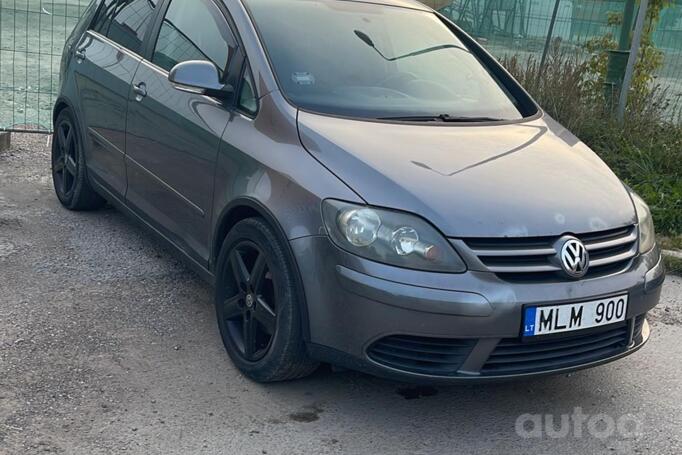 Volkswagen Golf Plus 1 generation