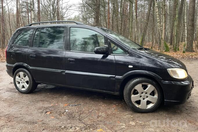 Opel Zafira A [restyling] Minivan 5-doors