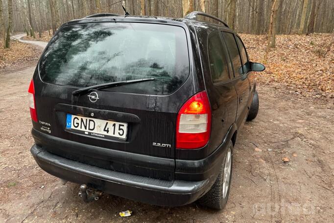 Opel Zafira A [restyling] Minivan 5-doors