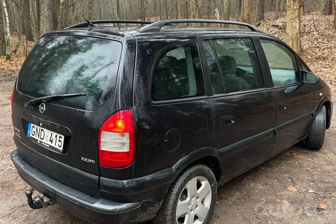 Opel Zafira A [restyling] Minivan 5-doors