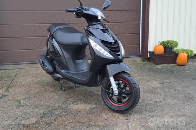 Piaggio Zip 50